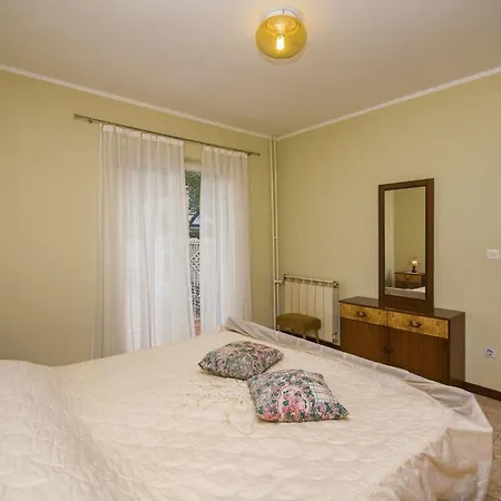 Mendizza 4408 Apartamento